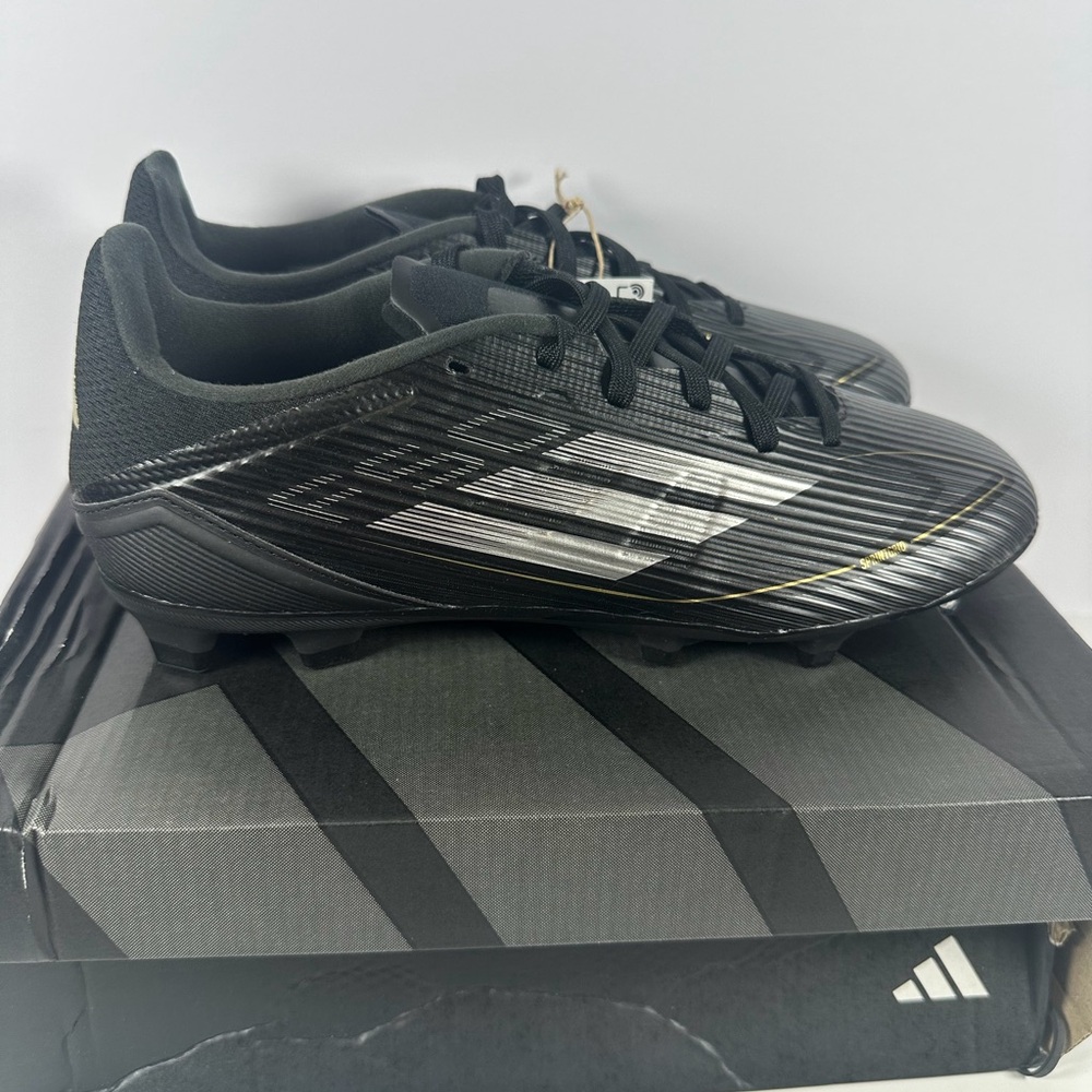Adidas Men's Black and Silver Athletic Cleats